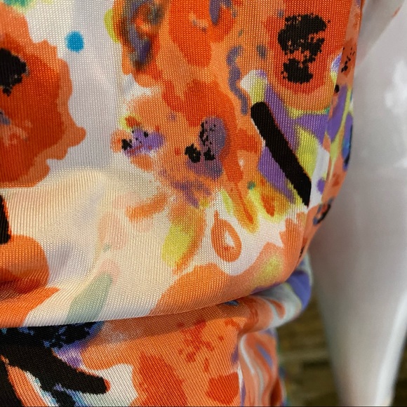 Size XL FYLO spring tunic - Picture 3 of 4